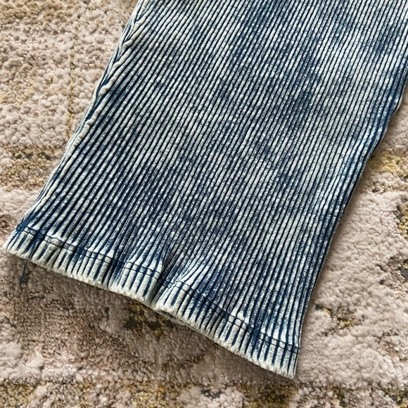 Zara Stretchy Set - Picture 6 of 9